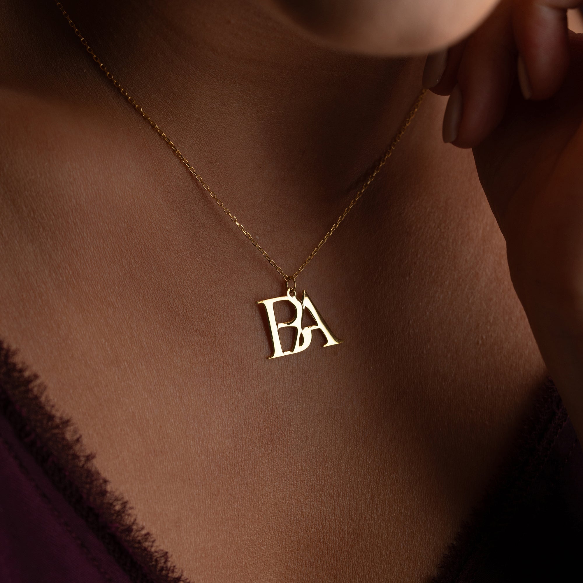 TWO LETTER NECKLACE III | 925 SILVER