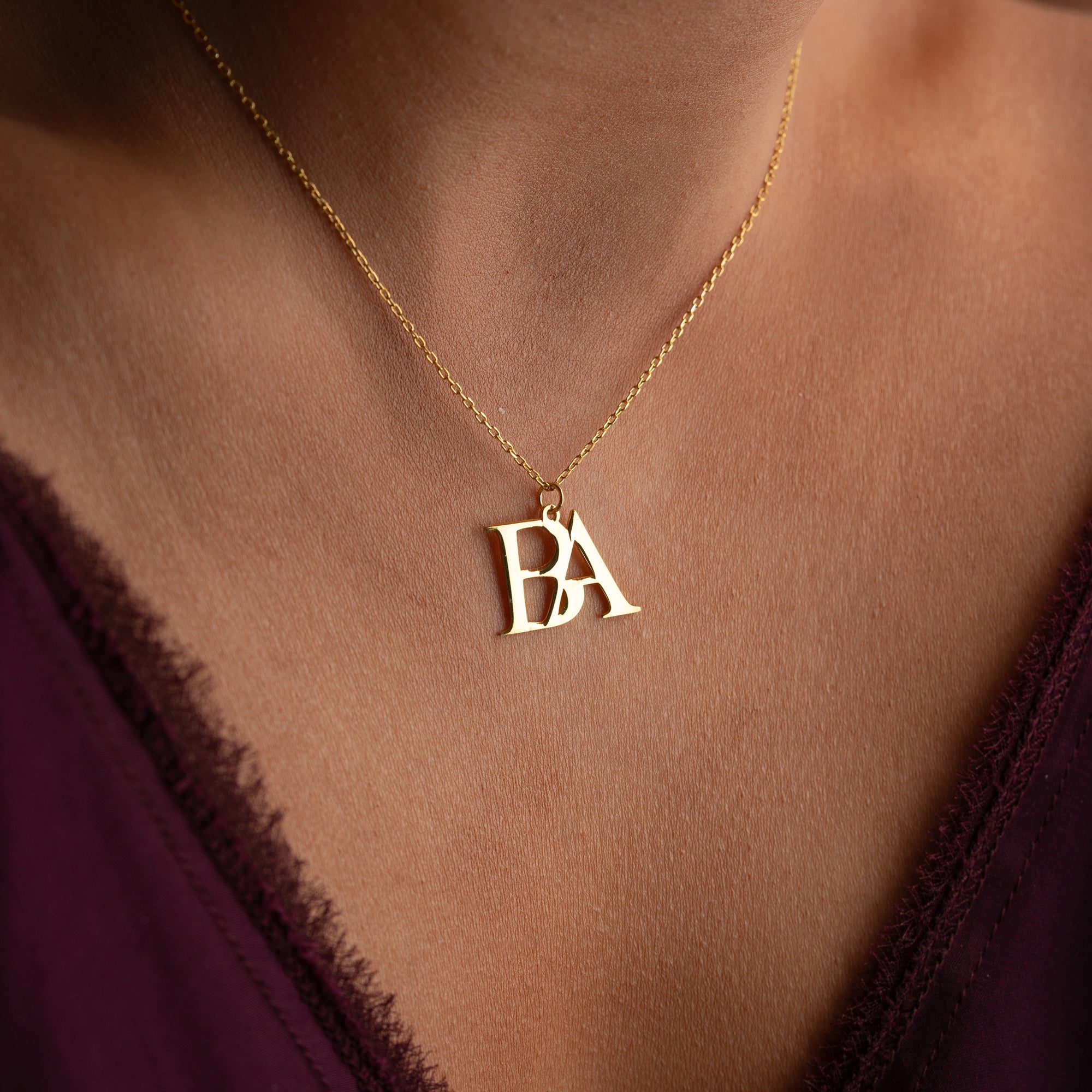 TWO LETTER NECKLACE III | 925 SILVER