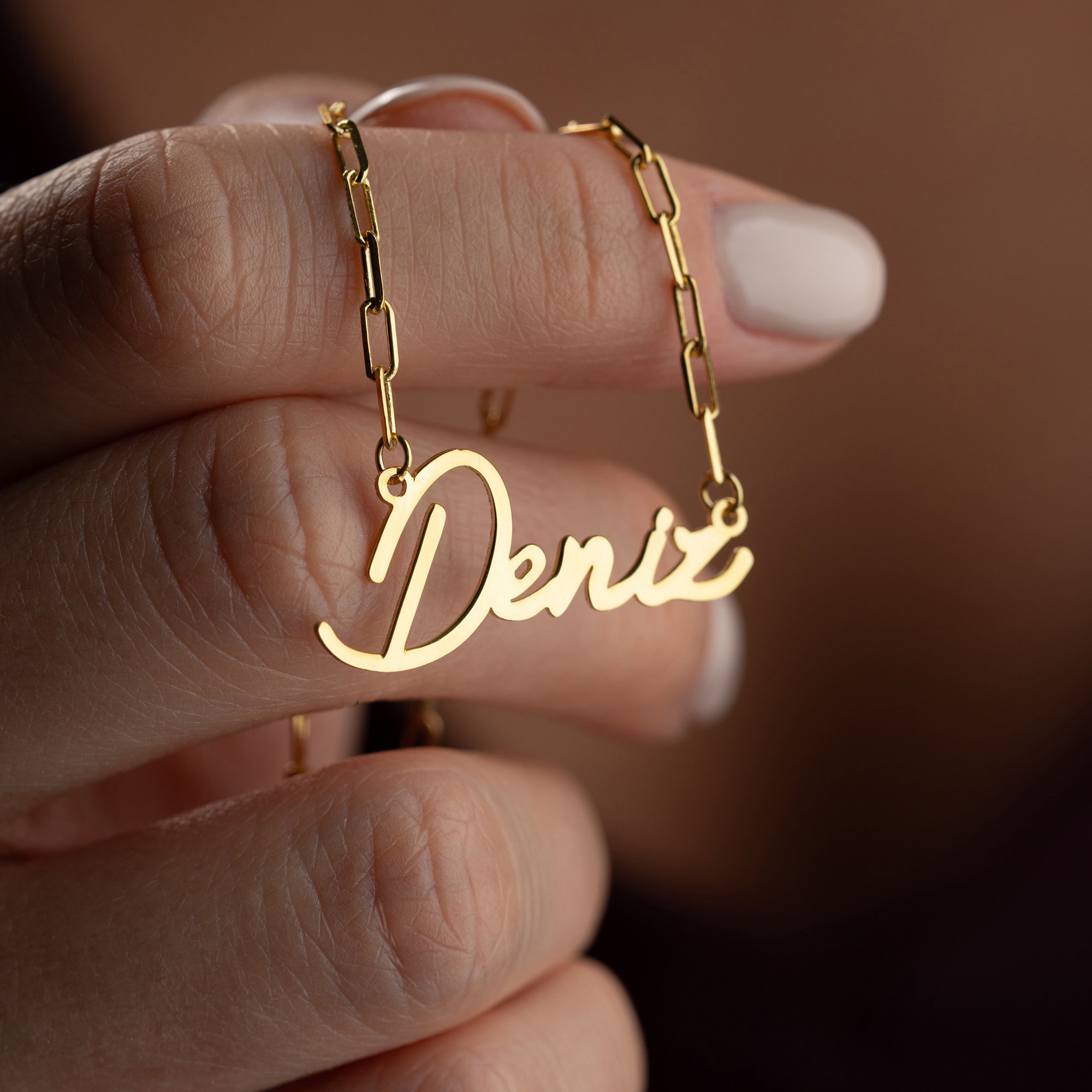 HORIZONTAL SELDOM NAME NECKLACE WITH STONE | 925 SILVER