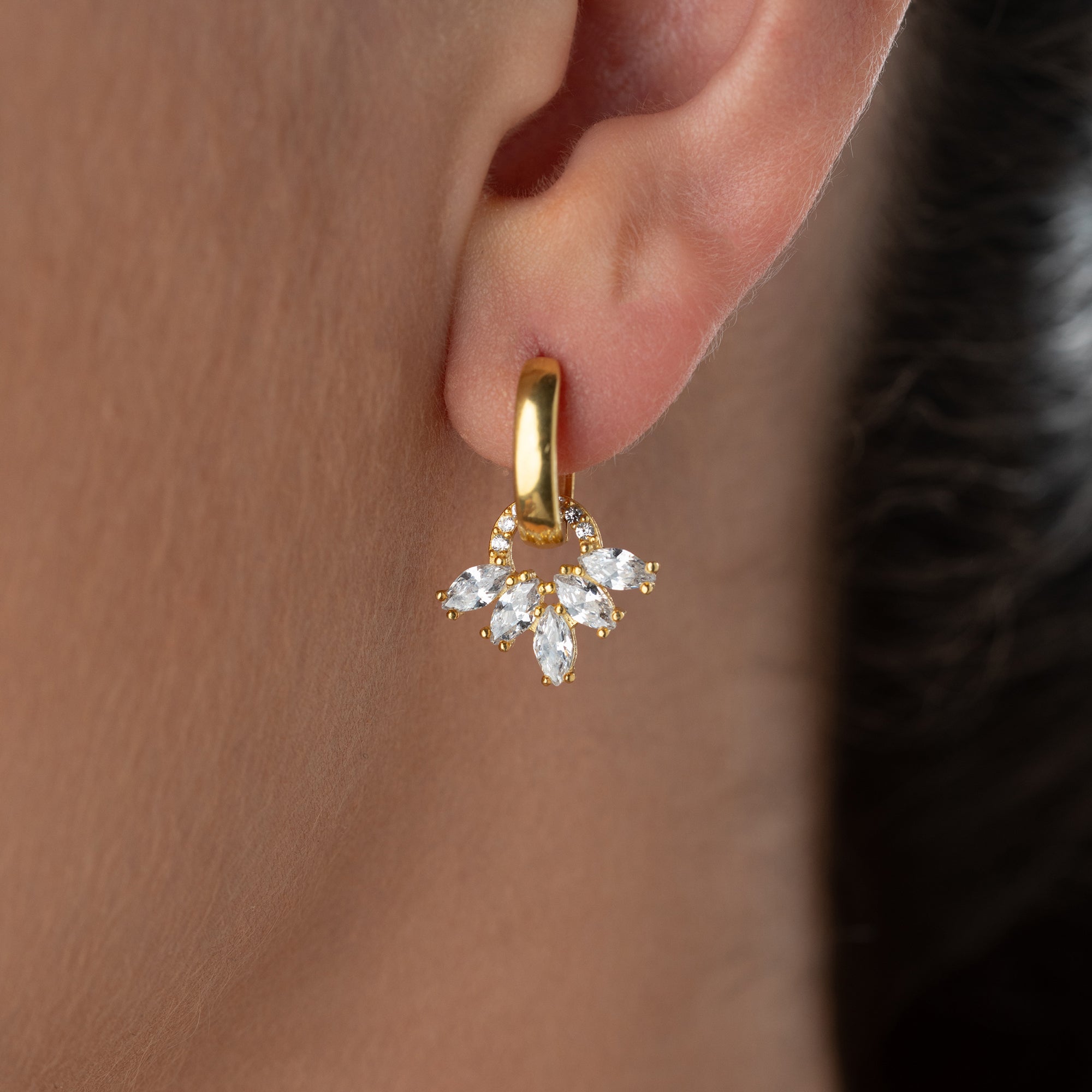 OLVIE EARRINGS | 925 SILVER