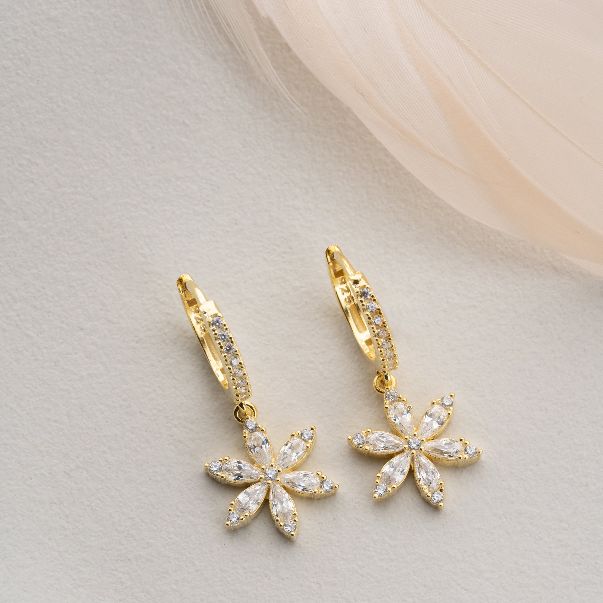 Zirconia Cloverleaf Earrings | 925 Silver