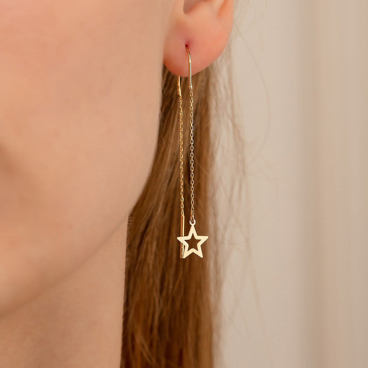 SCHWINGENDE STARS OHRRINGE | 14K GOLD