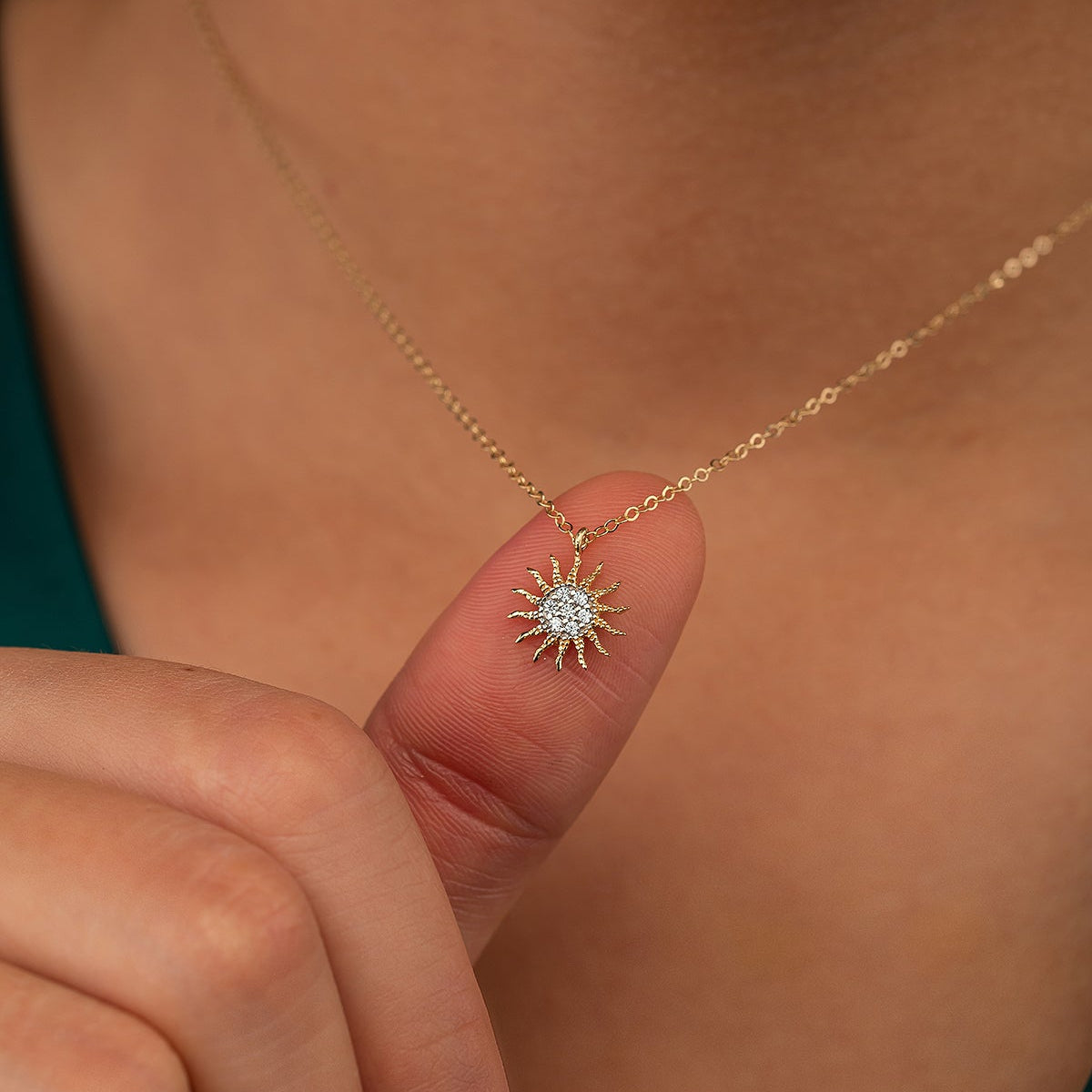 SONNEN-MOTIV ELEGANTE HALSKETTE | 14K GOLD